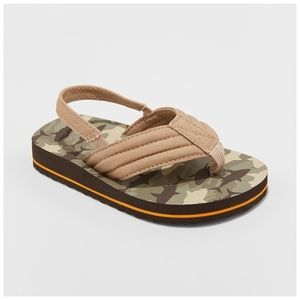 Cat & Jack Boys Henry Camo Flip Flops. Size 9-10